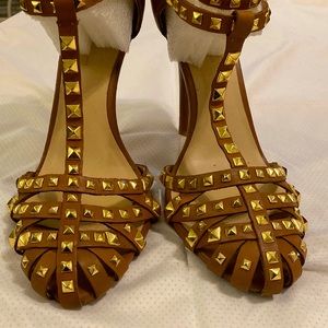 Zara Basic Studded Leather Heels